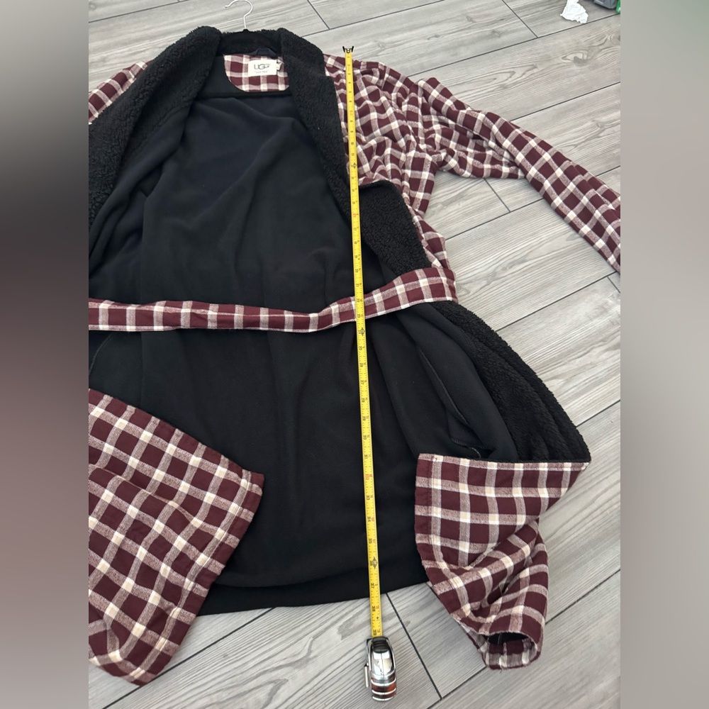 UGG AUSTRALIA KALIB PLAID MEN
ROBE PORT SIZE M/L - Picture 6 of 8